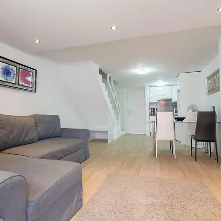 Parque Santiago I Duplex דירה
